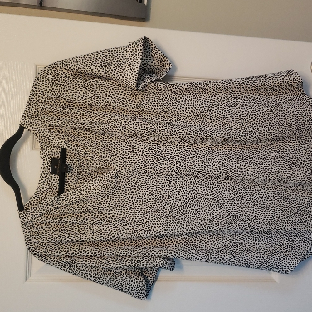 Women's long blouse, size small